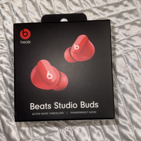 BNIB Beats by Dre Studio Buds (Wireless Bluetooth Earbuds, RED) - Picture 4 of 5